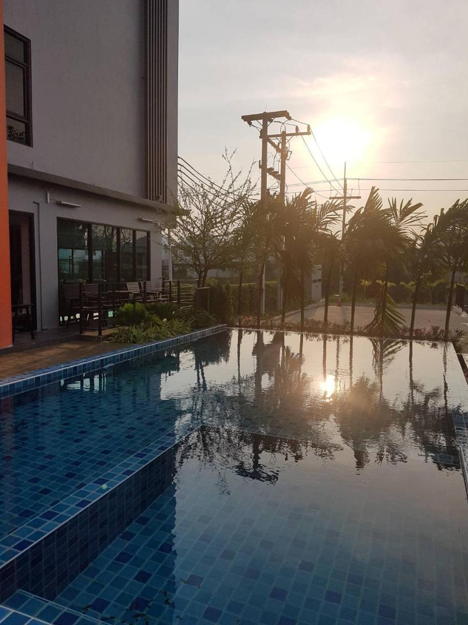Bangkok Boutique Resort Rangsit Pathum Thani Luaran gambar